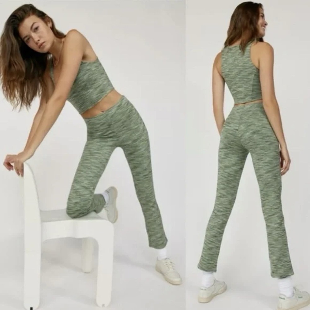 Sunday Best Aritzia Women Medium Green Multi Maisy Bootcut Pull-On Leggings NWT